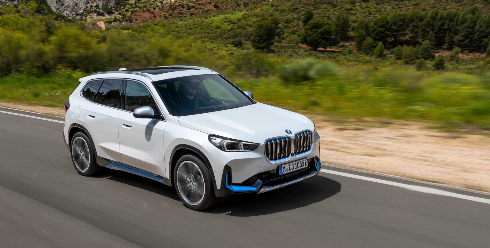 BMW Unveils IX1 Its New Entry level Electric Car Liberty Plugins